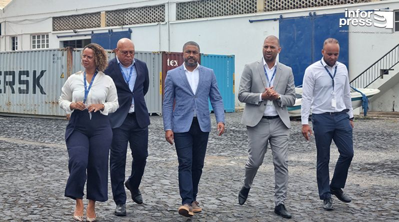 Transportes Marítimos: Governo indica Janeiro de 2027 como data para implementação da tarifa única de 500 escudos (c/áudio)