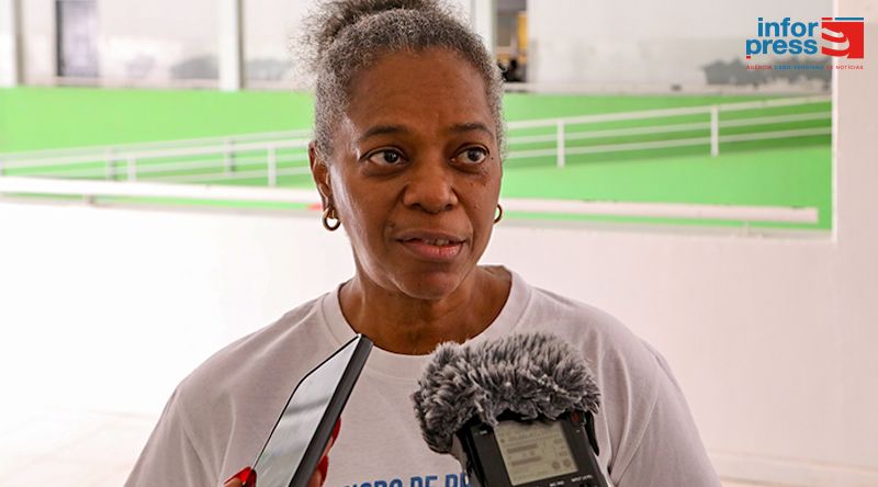 Alimentos vendidos à porta das escolas são factores de risco para surgimento de cancro – alerta nutricionista