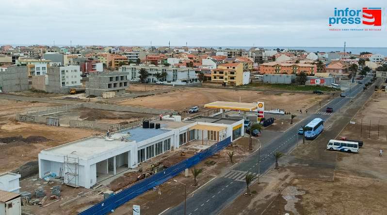 Sal:  Electra anuncia investimentos de 370 milhões de escudos para reforço da produção e distribuição de água   