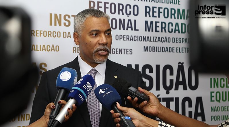 SG da OMA diz que governos têm de ter uma “visão global” dos problemas alfandegários