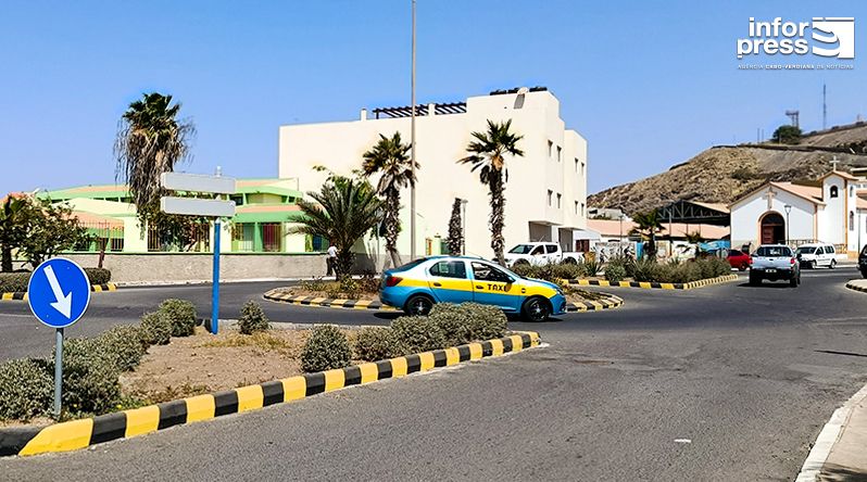 Ilha do Sal: Associação de Taxistas lamenta incidente e aponta desactualização de tarifas como foco de tensão