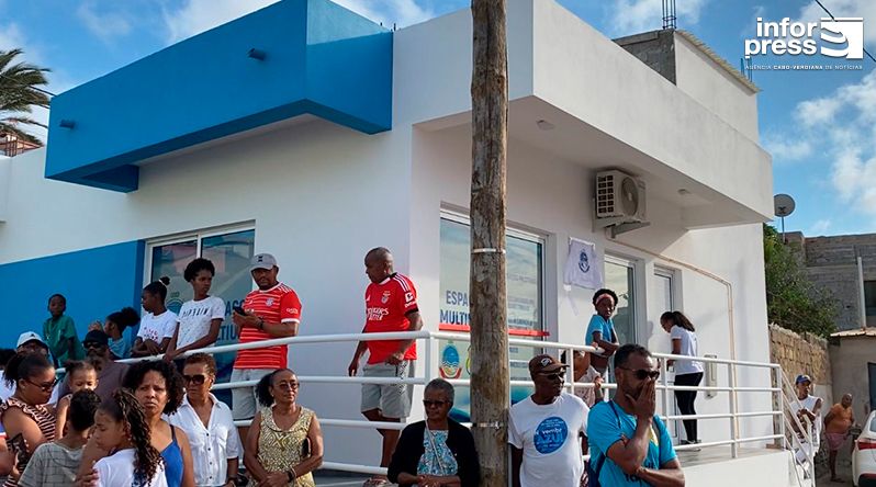 Ilha do Sal: Autarquia inaugura Centro Multiuso em Ribeira Funda e reforça apostas na parceria comunitária e na juventude