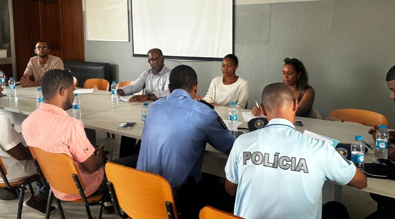 Ilha do Sal: Instituto de turismo e taxistas do Sal debatem reorganização do sector
