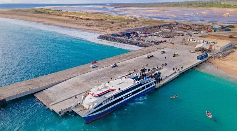 Maio: Isolamento da ilha deixa passageiros retidos e operadores turísticos com prejuízos