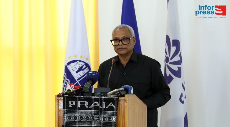 Literatura é pilar da identidade e da humanidade, afirma José Maria Neves
