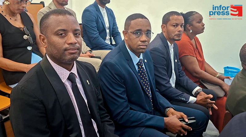 Paul/Dia do Município: Partidos convergem na defesa de mais emprego e oportunidades para a juventude
