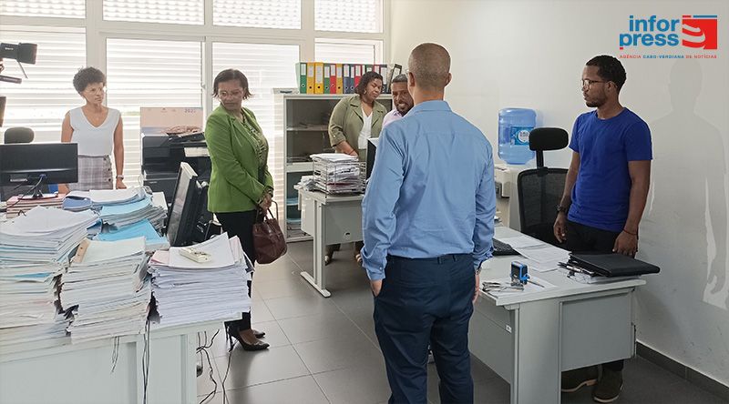 Fogo: Ministra da Justiça reconhece desafios na comarca de São Filipe e promete reforço de meios