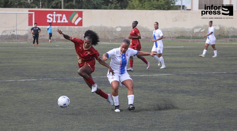 Futebol Feminino: Bola pa Frente vence Llana por 3-0 e sagra-se campeã nacional