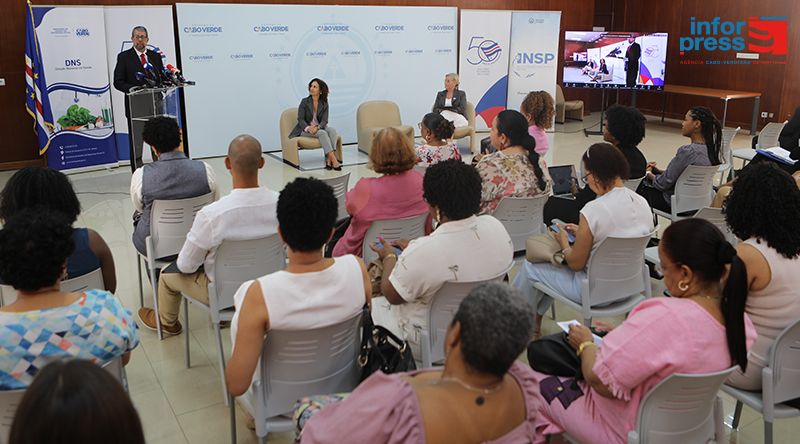Governo realça avanços na saúde materna infantil e alerta para desafios na protecção das crianças