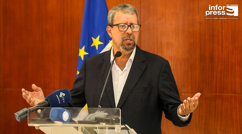 Ministro defende que para uma saúde pública responsável é preciso capacidade de antecipar desafios