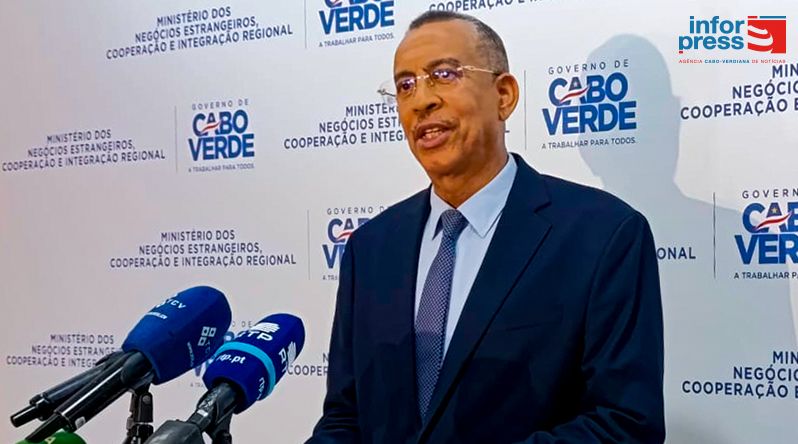 Governo cabo-verdiano vai negociar a decisão da administração dos EUA, ministro