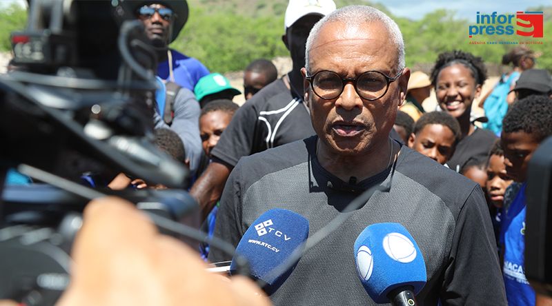 Presidente da República pede “uma grande campanha” de recolha de plástico poluidor dos mares (c/áudio)
