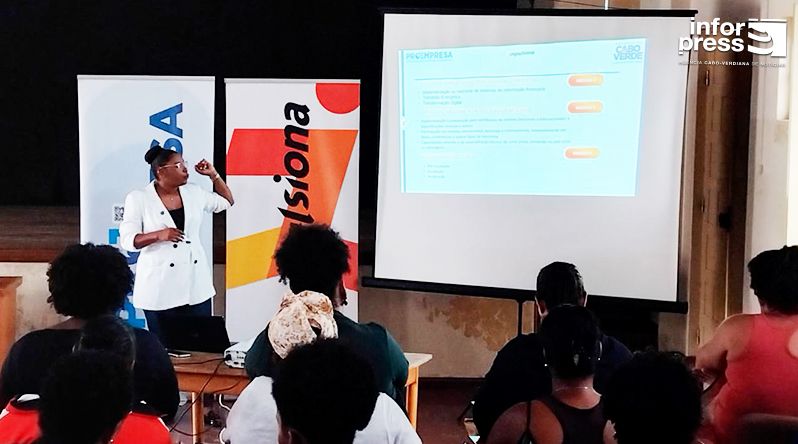 São Nicolau: Jovens empreendedores participam em encontro estratégico para promoção do programa Impulsiona