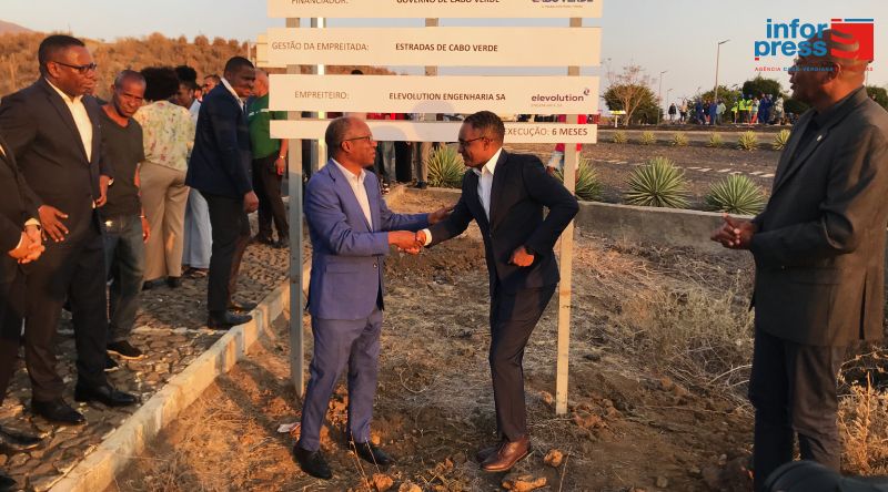 São Filipe: Primeiro-ministro lança obras de projectos iluminação pública LED, ciclovia e pedonal  