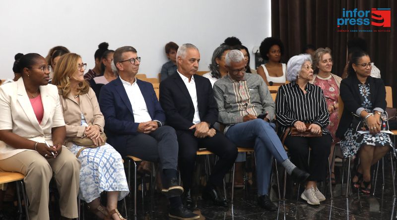 Ordem dos Médicos alerta para resistência aos antibióticos e defende reforço da formação e vigilância