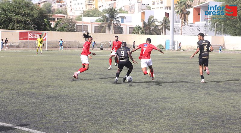 Futebol/Campeonato CV: Boavista vence Mindelense (2-0) e assume liderança isolada 