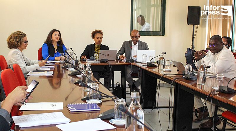 Novo Estatuto da Criança e Adolescente vai clarificar certos procedimentos de adopção - Governo