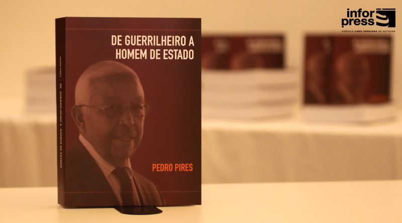 São Vicente: Mindelo recebe lançamento da obra “De Guerrilheiro a Homem de Estado” do comandante Pedro Pires