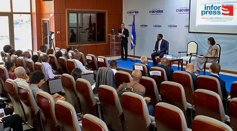 Estatísticas de Governança: Tecnologia exige que governos demonstrem e não apenas prometam - secretário de Estado (c/áudio)