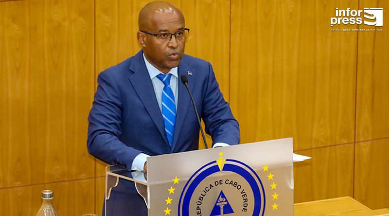 Parlamento: PAICV aponta retrocessos na educação e propõe modernização do sistema educativo