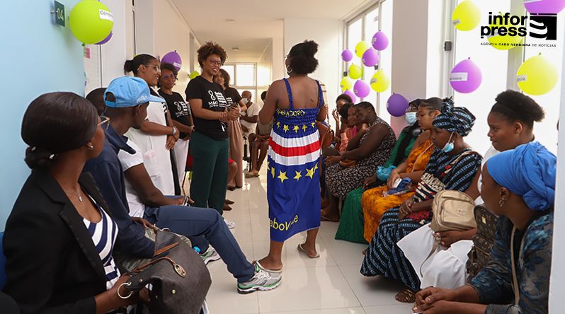 Saúde mental materna: Campanha Maio Furta-Cor alerta para depressão pós-parto em Cabo Verde