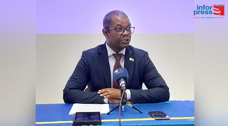 Apreendidas 1,6 toneladas de cocaína nos mares de Cabo Verde em operação conjunta com Portugal e parceiros