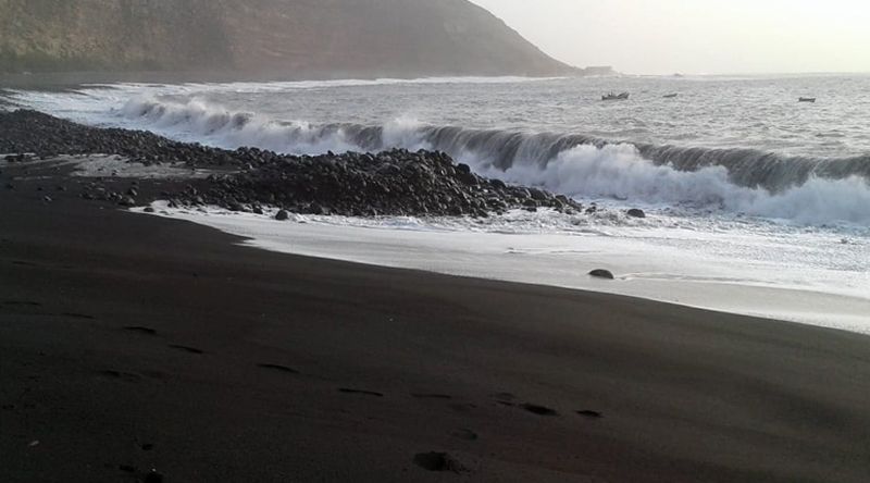 Porto Novo/Tarrafal de Monte Trigo: Habitantes mais tranquilos depois de algum sobressalto devido ao  mar bravo
