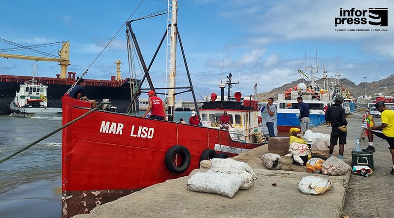 São Vicente: Avaria no Mar Liso já foi ultrapassada e navio deverá retomar viagens na segunda-feira - armador