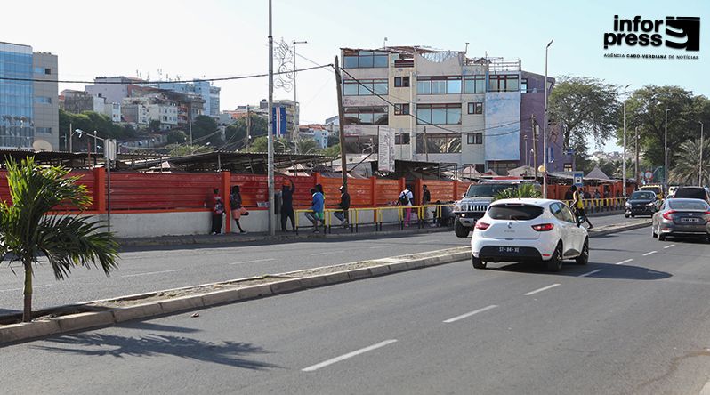 Comerciantes de Sucupira lamentam queda nas vendas na época festiva