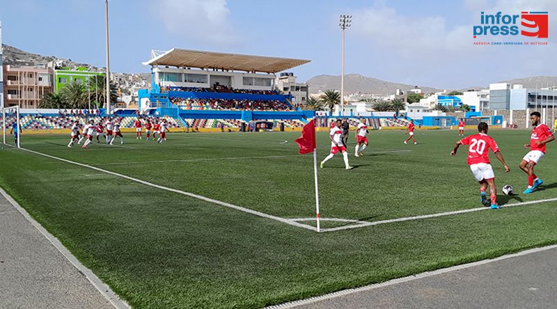 Futebol/Campeonato CV: Djana com dois golos dá vitória suada (2-1) ao Mindelense ante Ultramarina