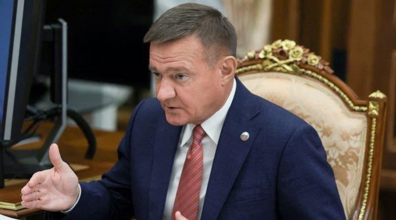 Rússia: Ministro demitido por Putin encontrado morto
