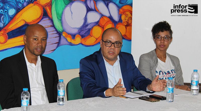 São Nicolau: Ministro da Cultura promete trabalhar com grupos carnavalescos para sustentabilidade do Carnaval 