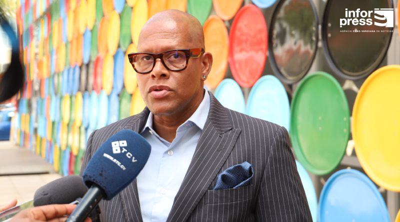 São Vicente: Ministro promete soluções para requalificar Centro Cultural do Mindelo e CNAD após constatar problemas