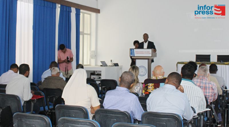 Igreja Católica avança com tradução do Novo Testamento para a língua cabo-verdiana (c/áudio)