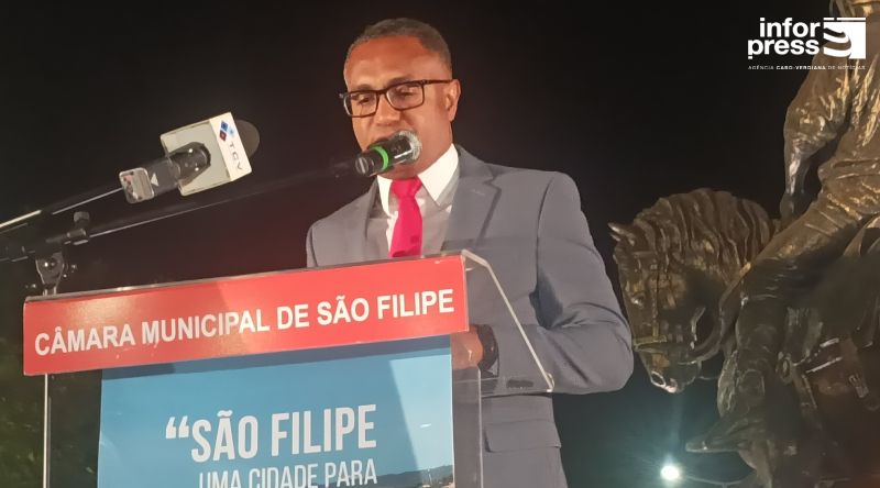 Autárquicas 2024/São Filipe: Nuías Silva é empossado como presidente da câmara de São Filipe para um segundo mandato 