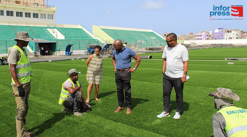 Boa Vista: Obras de substituição do relvado do Estádio Arsénio Ramos concluídas em Setembro