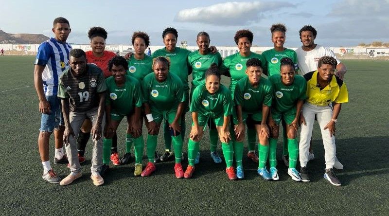 Boa Vista/Futebol: Clube Onze Estrelas sagra-se campeã regional na classe feminina