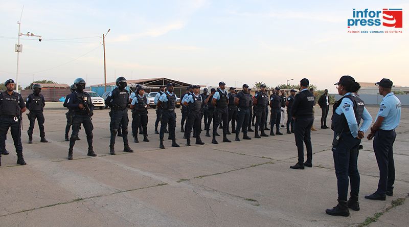 Polícia Nacional coloca mais 50 agentes no terreno para a passagem de ano na capital