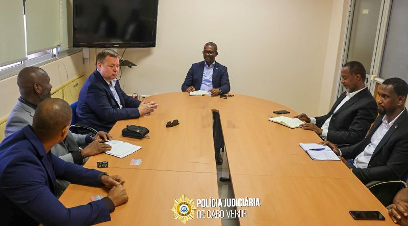 Polícia Judiciária e FBI reforçam cooperação nas áreas da investigação criminal, cibercrime e combate ao terrorismo