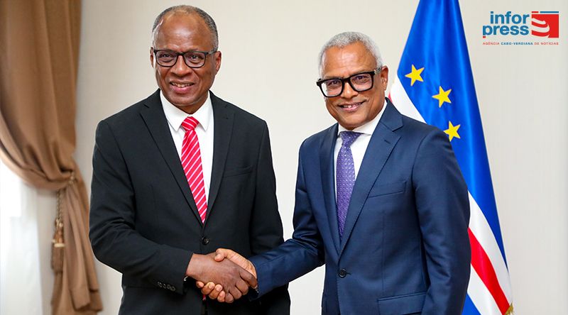 Ulisses Correia e Silva aponta resiliência do país face a choques externos e mantém perspectiva positiva para 2026