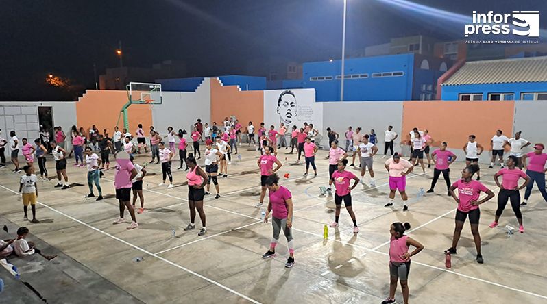 Porto Novo: Praia de Curraletes recebe torneio de futsal feminino no encerramento das comemorações de Outubro Rosa