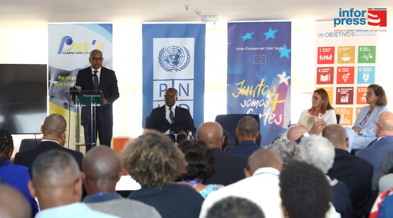 PR defende autonomia das organizações da sociedade civil e alerta contra "instrumentalização política"