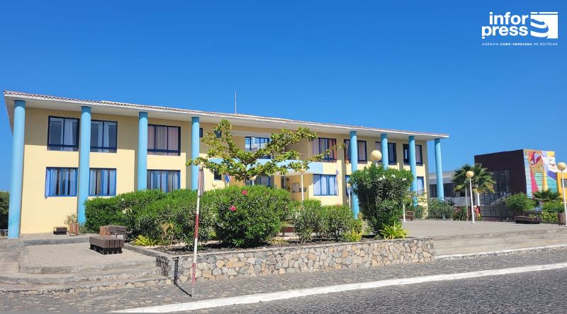 Porto Novos: MpD denúncia "crise institucional" na câmara municipal com saída de mais um vereador