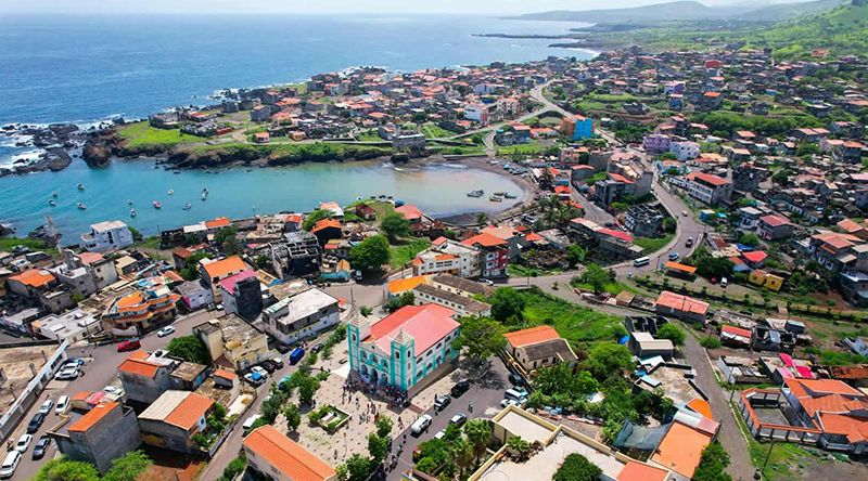 São Miguel assinala 29.º aniversário do município apenas com missa solene