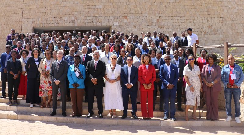 Ilha do Sal: Parceiros internacionais preconizam digitalização e soberania farmacêutica como o futuro da saúde em Cabo Verde