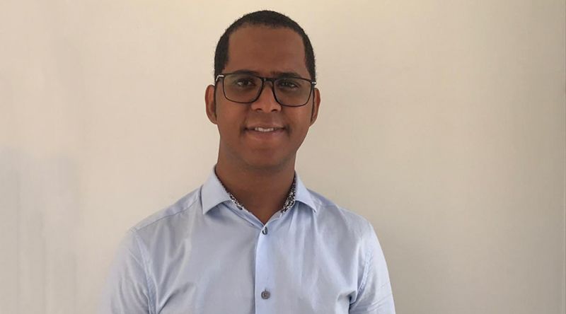 Jovem abdica do sonho de licenciatura em História, dedica-se à vida pastoral e almeja formação superior em Música