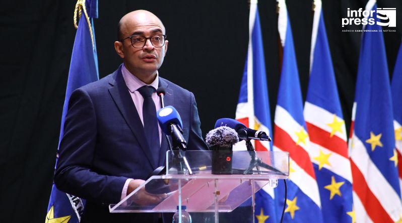 Ministro da Administração Interna aponta pessoas, meios e infra-estruturas como prioridades da sua tutela