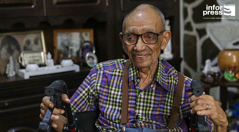 Independência/50 Anos: Pedro Gregório - o pioneiro da arquitectura cabo-verdiana que projectou espaços confortáveis em época de parcos recursos (c/vídeo)