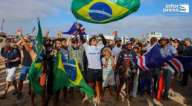 Mundial de Kite-surf: Pedro Matos (Brasil) vence Airton Cozzolino e conquista Circuito de Ponta Preta