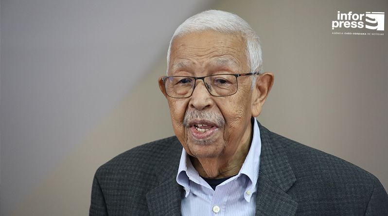 Pedro Pires agradeceu ao PR angolano apoio no estudo sobre luta de libertação dos PALOP